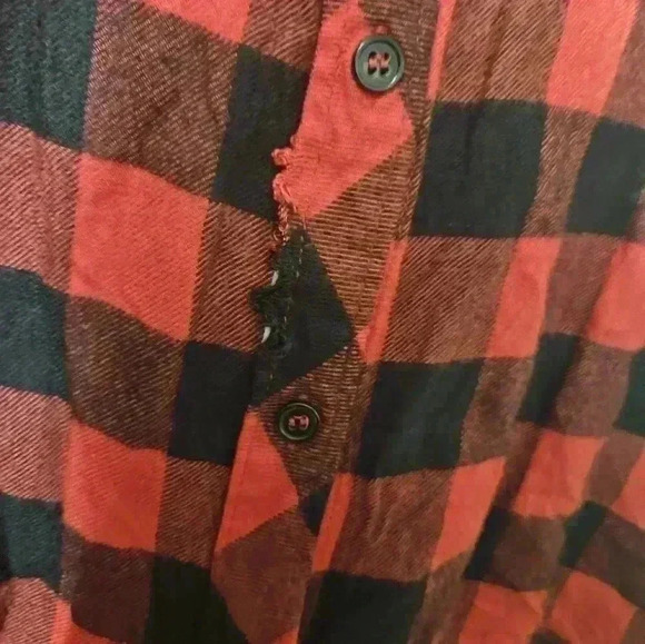 Womens red and black flannel! - Picture 2 of 4